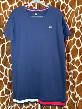 Tommy Hilfiger Sport Women's Navy Mid-Length Sweatshirt Dress with Flag Hem